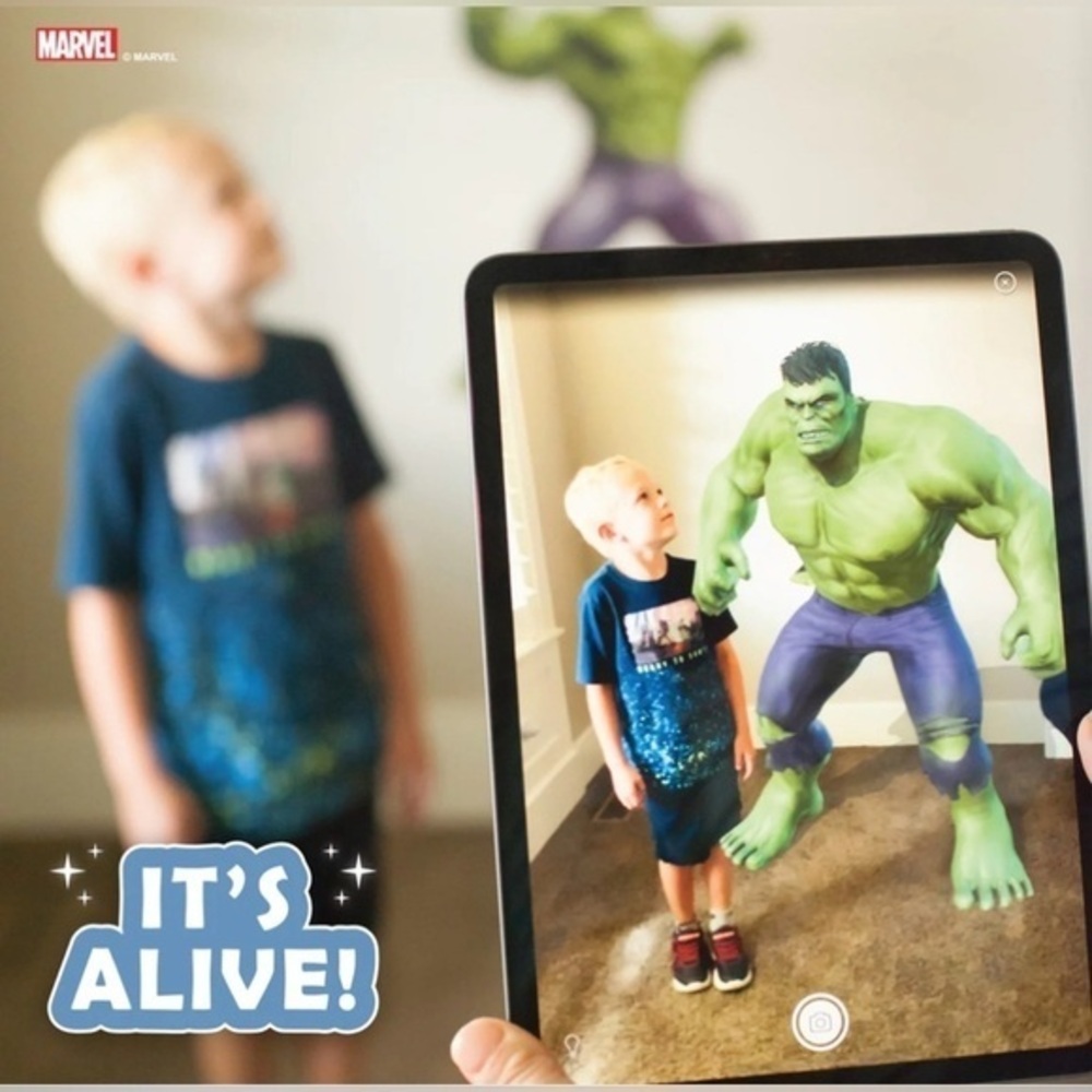 Hulk Marvel avengers wall decal with augmented‎ reality NIB He comes to life